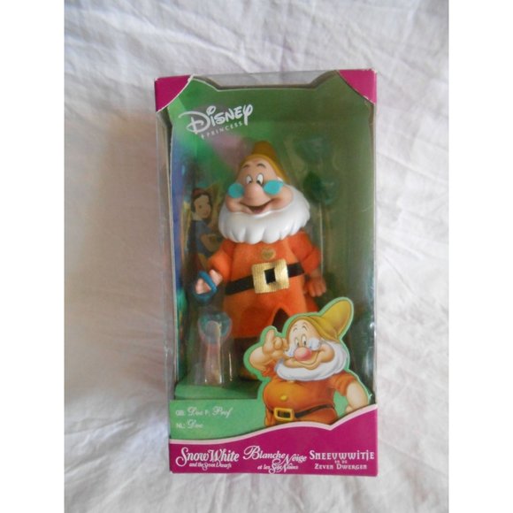 Disney Other - Disney Snow White and the seven Dwarfs Doc Doll with Lantern and Ring Collectors